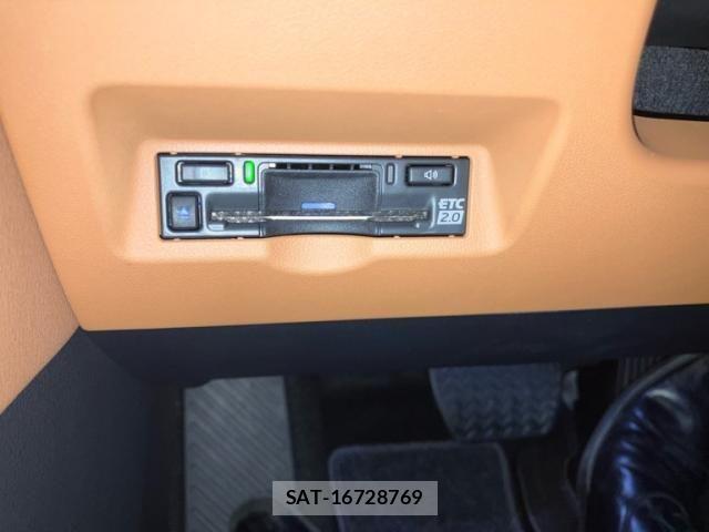 Toyota VELLFIRE 2025-07 7730130-23