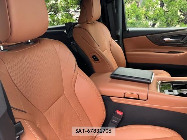 Toyota VELLFIRE 2024-11 7730137-12