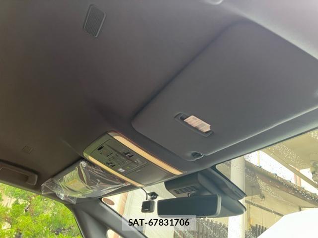 Toyota VELLFIRE 2024-11 7730137-13