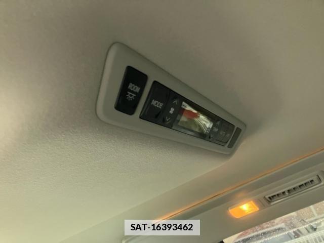 Toyota VELLFIRE 2010-10 7790034-16