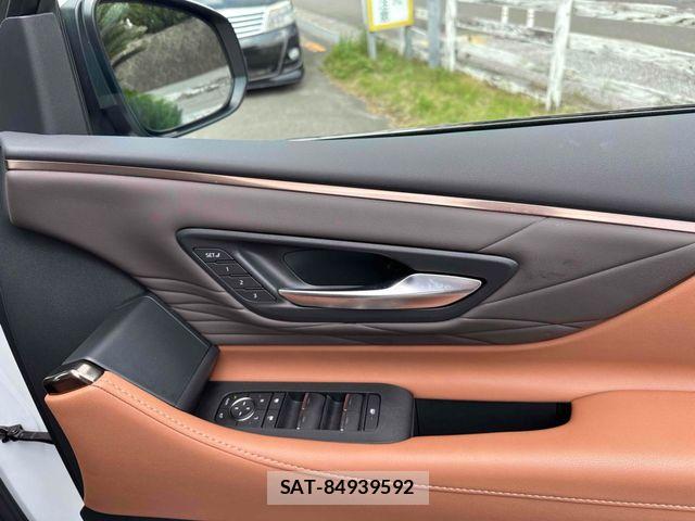 Toyota VELLFIRE 2025-07 7790097-16