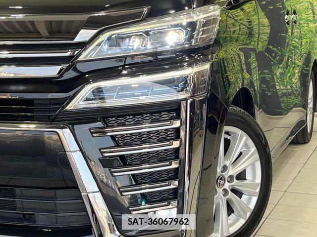 Toyota VELLFIRE 2020-04 7790082-12