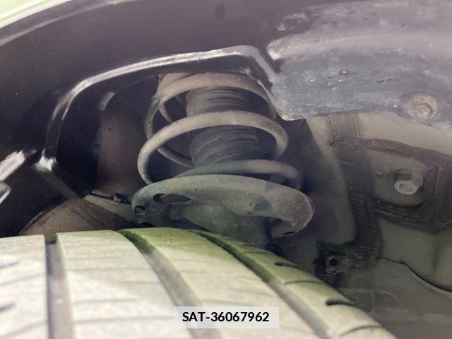 Toyota VELLFIRE 2020-04 7790082-19