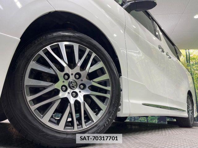 Toyota VELLFIRE 2017-11 7880184-13