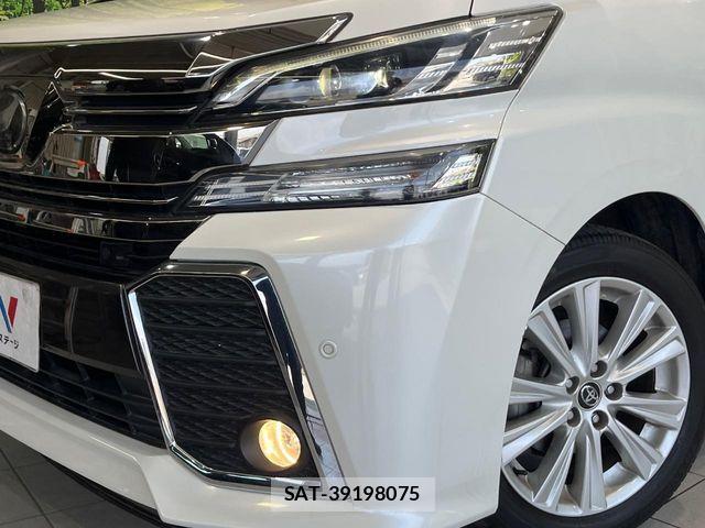 Toyota VELLFIRE 2017-06 7880186-11