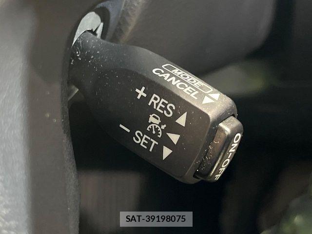 Toyota VELLFIRE 2017-06 7880186-5
