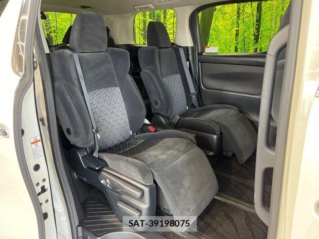 Toyota VELLFIRE 2017-06 7880186-7