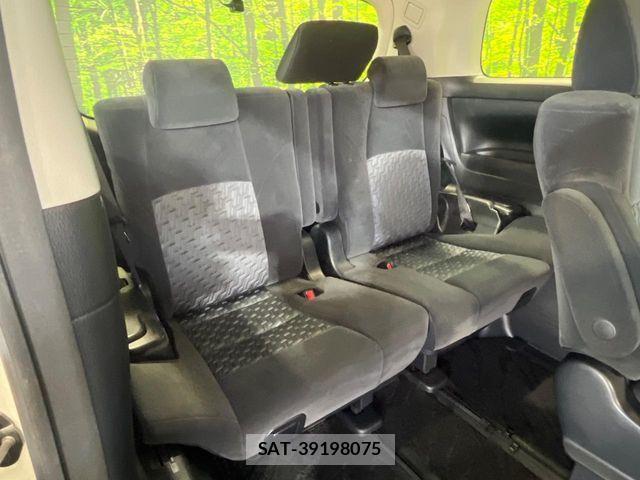 Toyota VELLFIRE 2017-06 7880186-8