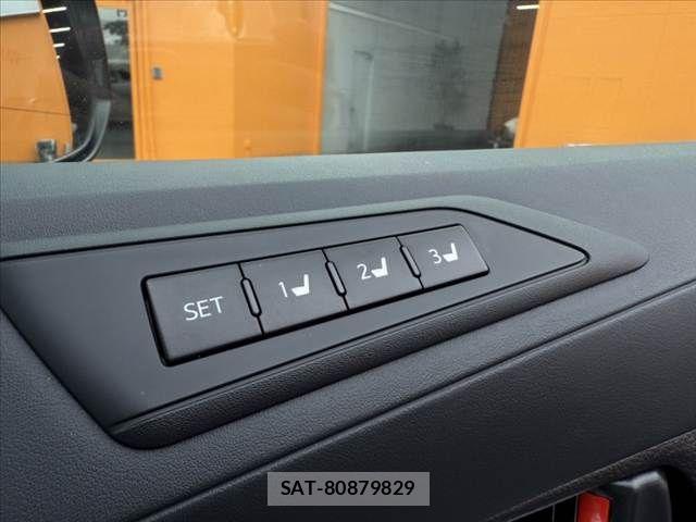 Toyota VELLFIRE 2017-07 7880192-22