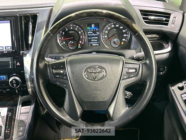 Toyota VELLFIRE 2016-07 7880189-11