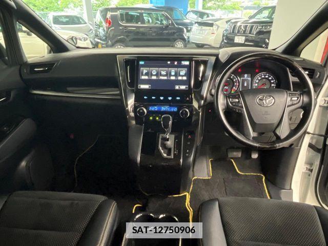 Toyota VELLFIRE 2017-10 7880185-1