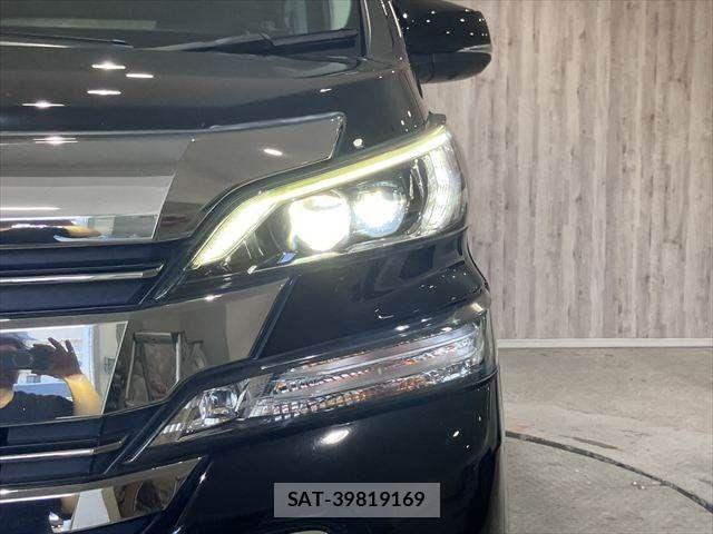 Toyota VELLFIRE 2017-11 7880187-13