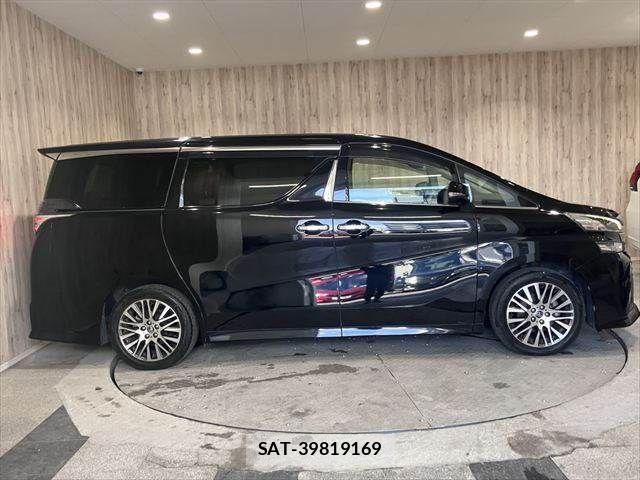 Toyota VELLFIRE 2017-11 7880187-18