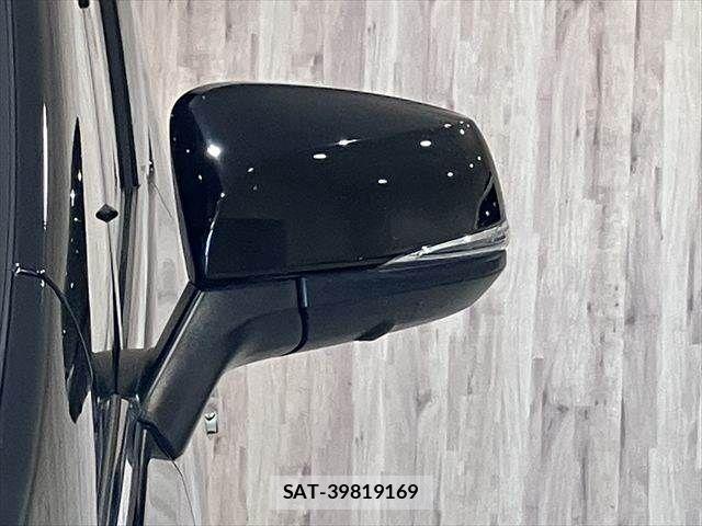 Toyota VELLFIRE 2017-11 7880187-23