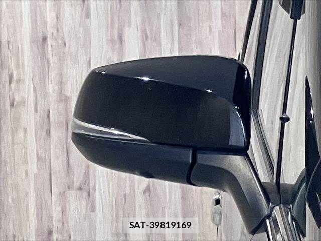 Toyota VELLFIRE 2017-11 7880187-24