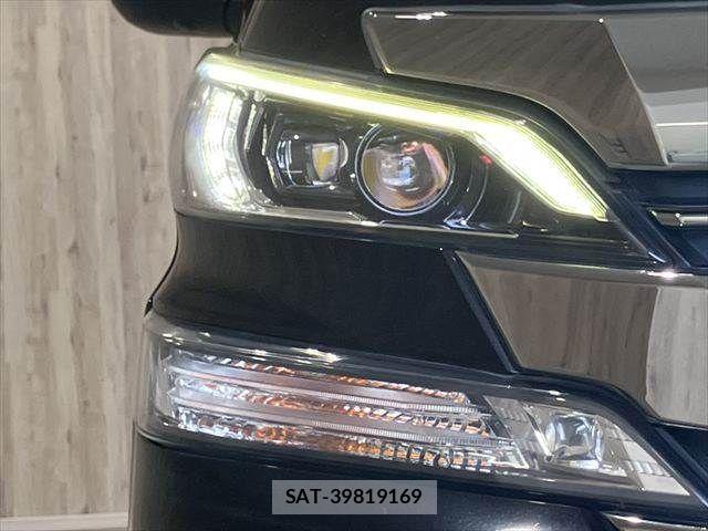Toyota VELLFIRE 2017-11 7880187-26