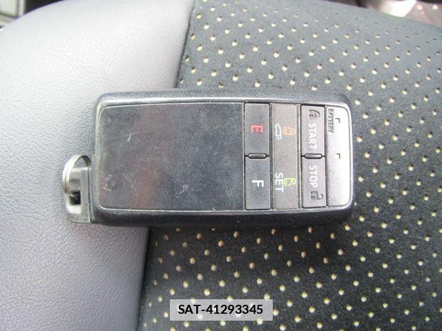 Toyota VELLFIRE 2016-09 7903563-8