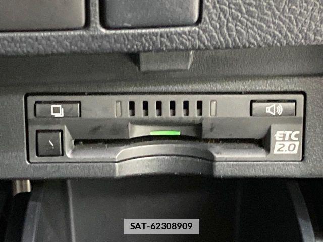 Toyota VELLFIRE 2017-08 7903564-6