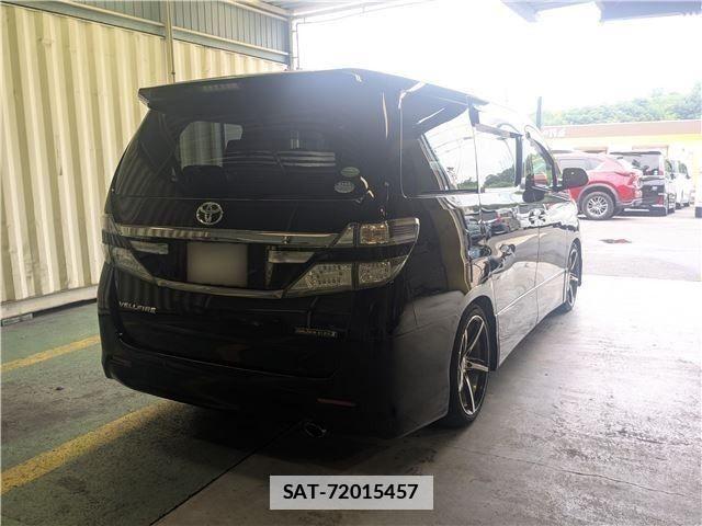 Toyota VELLFIRE 2014-04 7903568-6