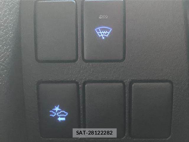 Toyota VELLFIRE 2017-03 7964210-9