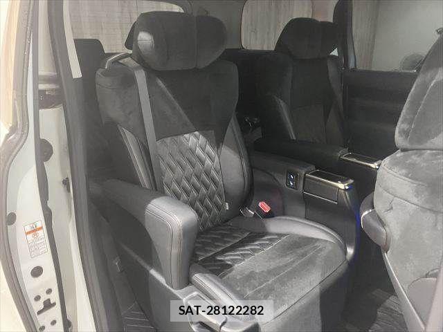 Toyota VELLFIRE 2017-03 7964210-13