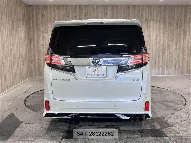 Toyota VELLFIRE 2017-03 7964210-24