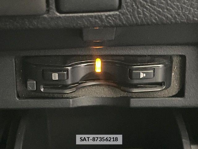 Toyota VELLFIRE 2016-09 7964209-4