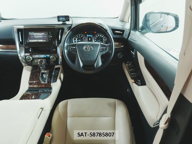 Toyota VELLFIRE 2018-07 7964208-17
