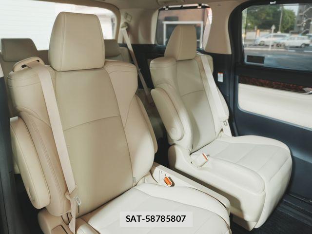 Toyota VELLFIRE 2018-07 7964208-23
