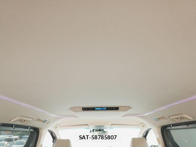 Toyota VELLFIRE 2018-07 7964208-26