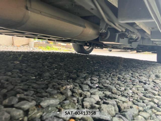 Toyota VELLFIRE 2012-04 7981409-13