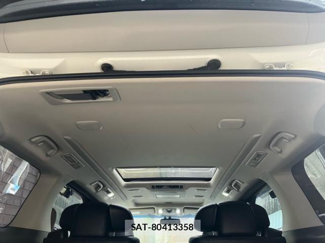 Toyota VELLFIRE 2012-04 7981409-16