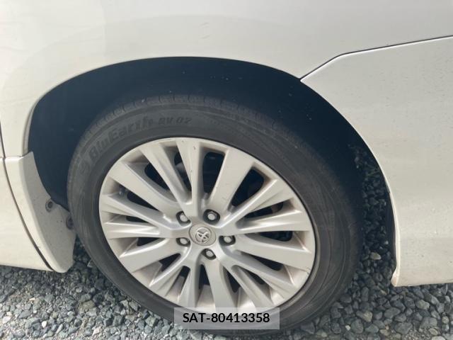 Toyota VELLFIRE 2012-04 7981409-18