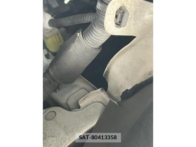 Toyota VELLFIRE 2012-04 7981409-24
