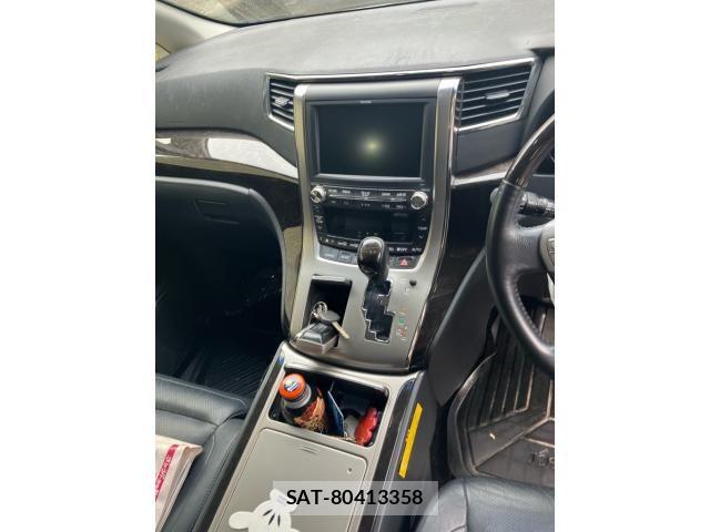 Toyota VELLFIRE 2012-04 7981409-8