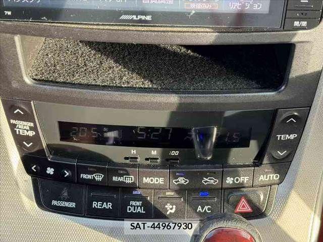 Toyota VELLFIRE 2010-05 7981408-23