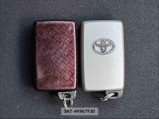 Toyota VELLFIRE 2010-05 7981408-5