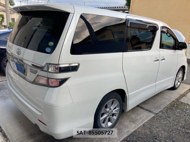 Toyota VELLFIRE 2012-04 7981406-11