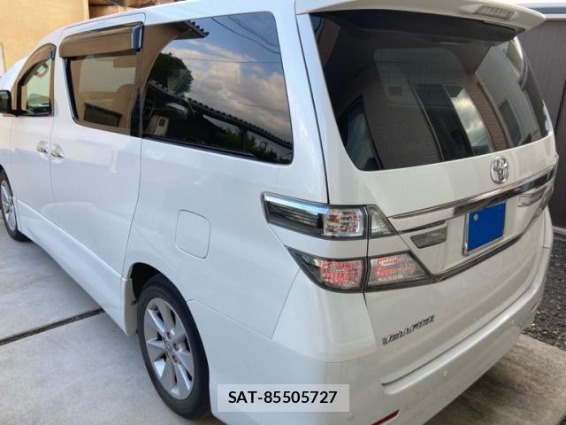 Toyota VELLFIRE 2012-04 7981406-12