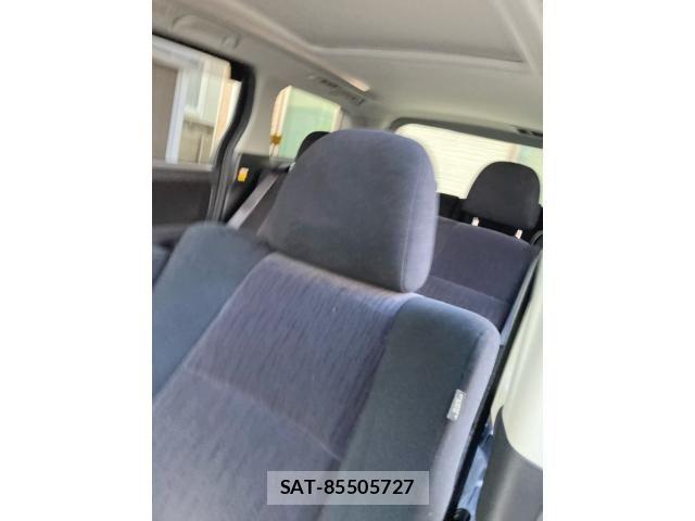 Toyota VELLFIRE 2012-04 7981406-17