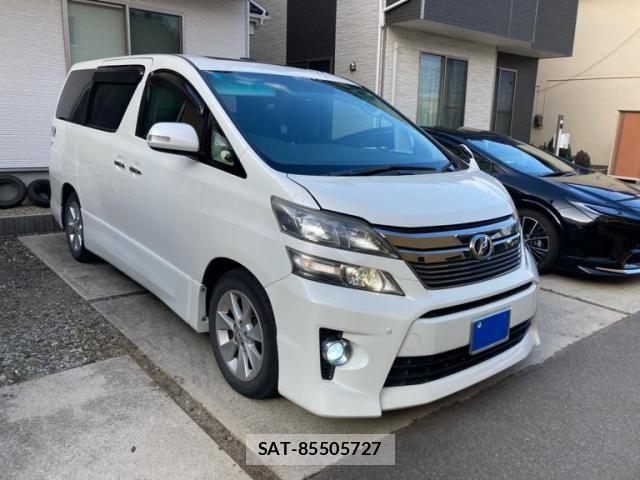 Toyota VELLFIRE 2012-04 7981406-1