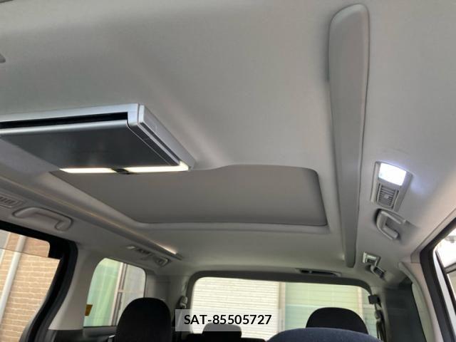 Toyota VELLFIRE 2012-04 7981406-19