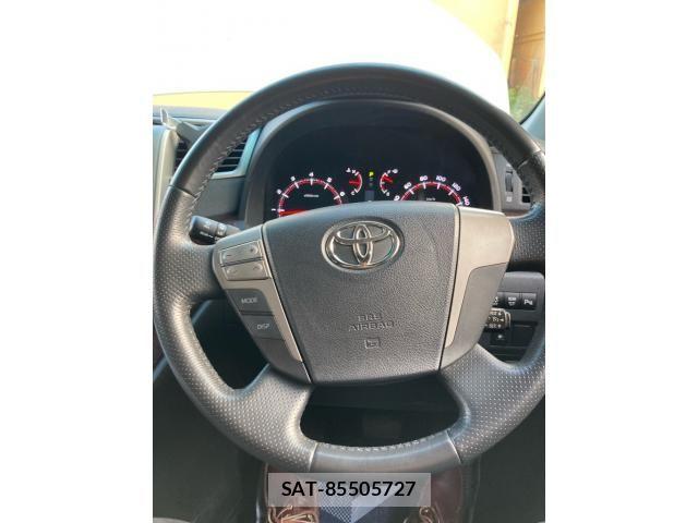 Toyota VELLFIRE 2012-04 7981406-21