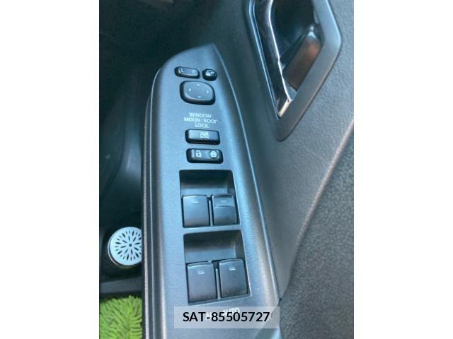 Toyota VELLFIRE 2012-04 7981406-22