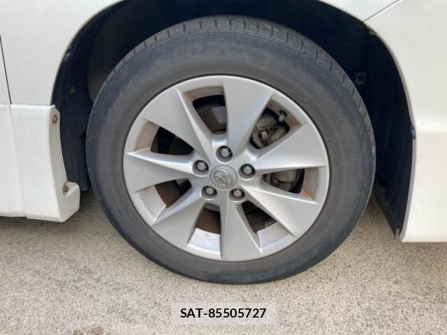 Toyota VELLFIRE 2012-04 7981406-6