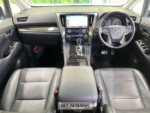 Toyota VELLFIRE 2016-10 7981399-1