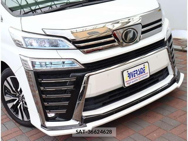Toyota VELLFIRE 2018-06 8038901-15