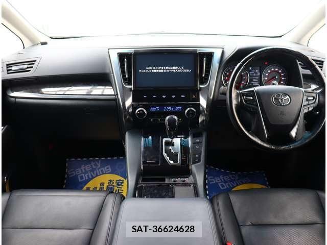 Toyota VELLFIRE 2018-06 8038901-1
