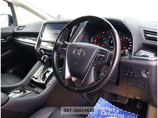 Toyota VELLFIRE 2018-06 8038901-22