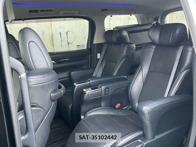 Toyota VELLFIRE 2018-07 8038905-16